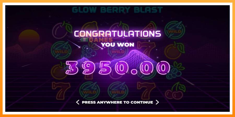 ลองสัมผัสเครื่องดูครับ Glow Berry Blast, รูปภาพ 5: เล่นเพื่อเงิน