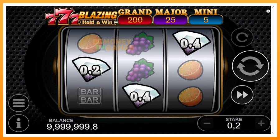 ลองสัมผัสเครื่องดูครับ 777 Blazing Hold & Win, รูปภาพ 4: เล่นเพื่อเงิน